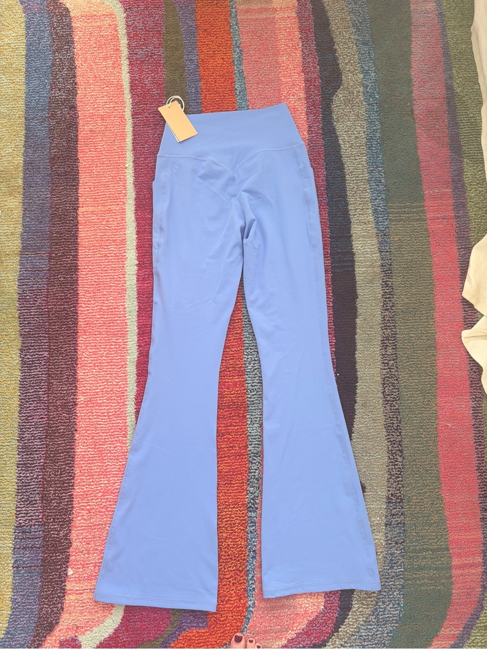 Crisscross Hourglass® Flared Legging with Pockets - Nordic Blue Small - Picture 7 of 7